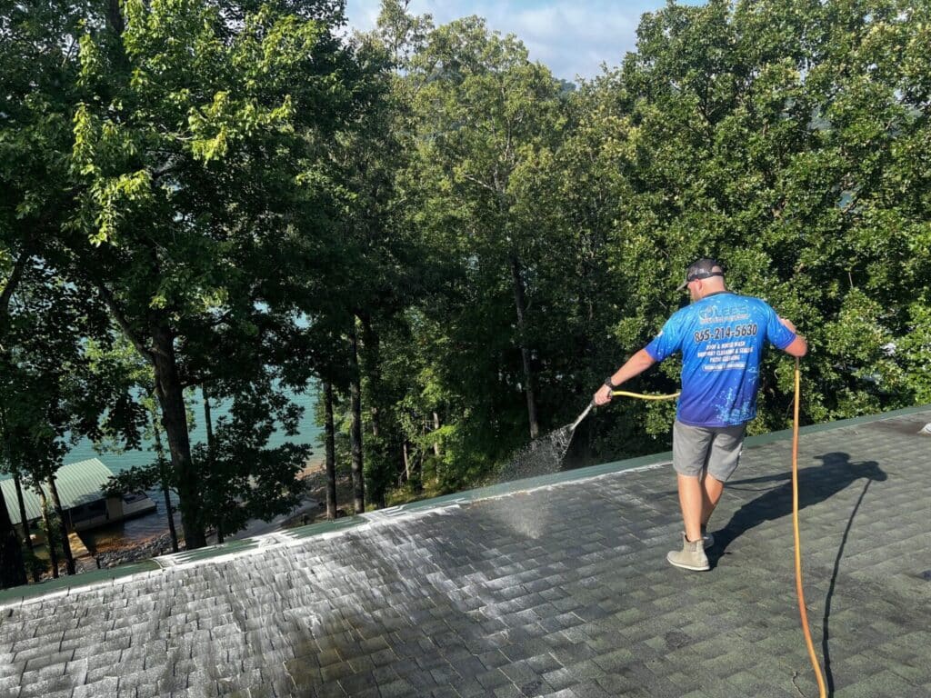 Roof-Cleaning-in- Dandridge, TN